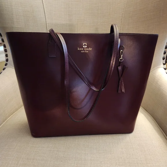 Kate Spade New York Sawyer Street Mulled Smooth Wine Large Tote - Picture 1 of 15